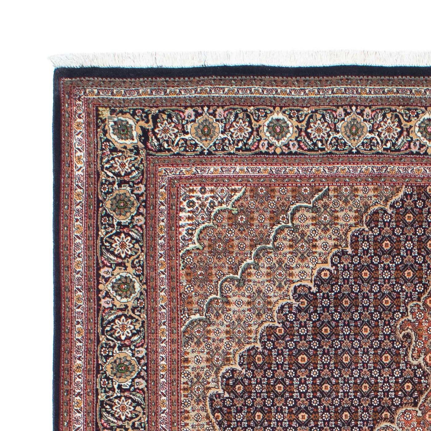 Tabriz Teppe 205x154cm - Persisk teppe