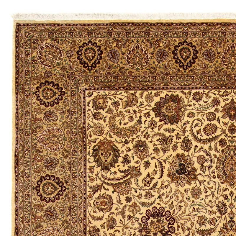 Vintage Carpet 306x433cm