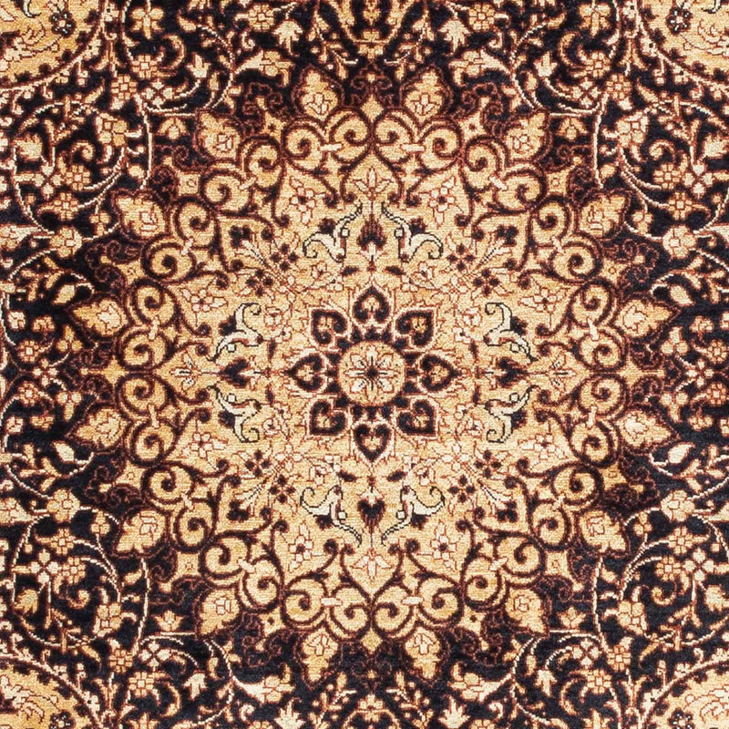 Qom Teppe 118x78cm - Persisk teppe