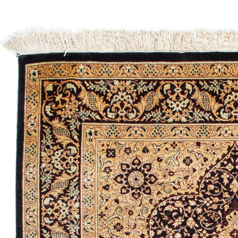 Qom Teppe 118x78cm - Persisk teppe