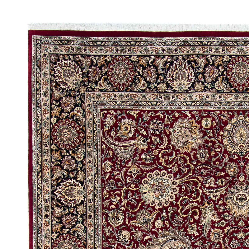Vintage Carpet 305x244cm - Vintage Carpet