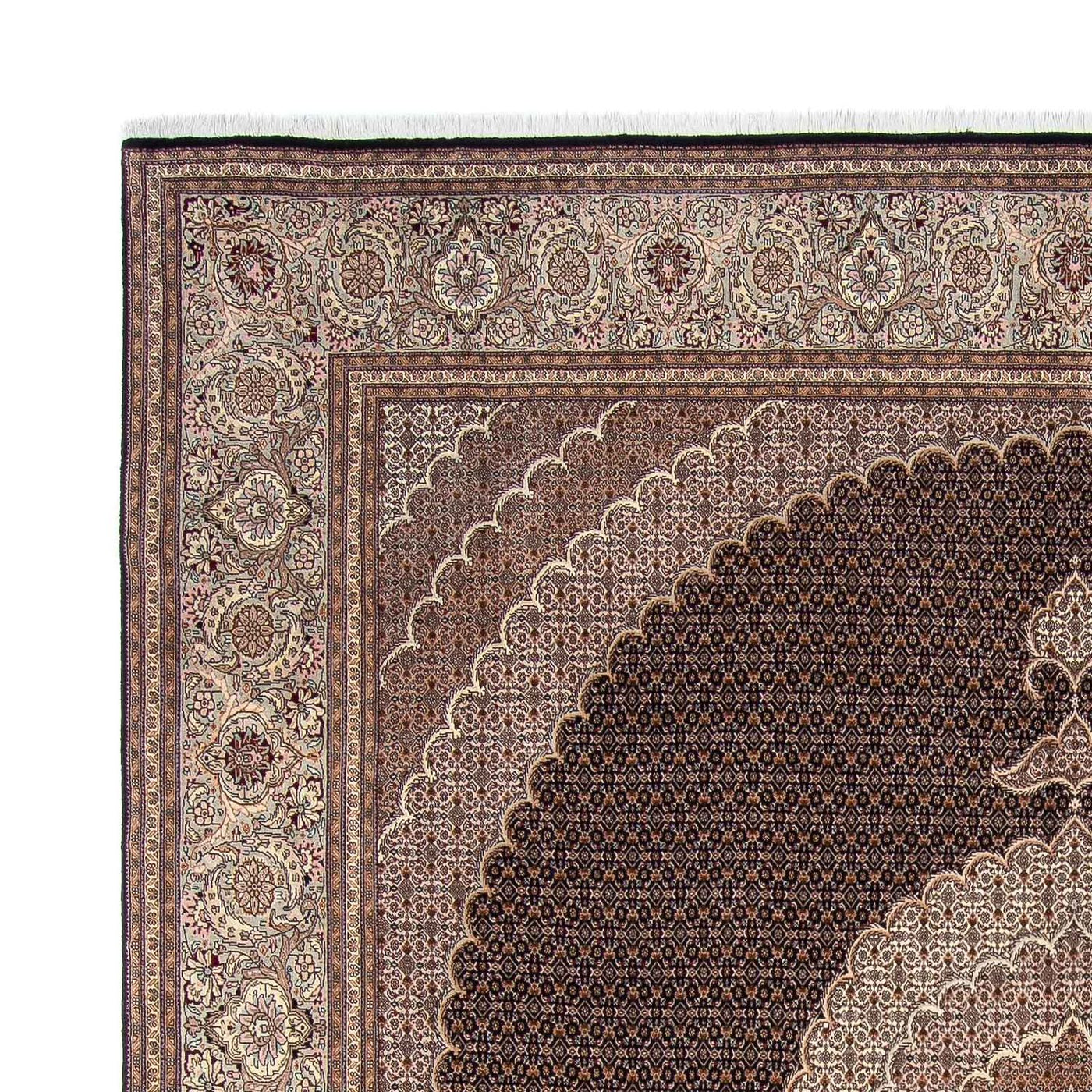 Tabriz Teppe 315x298cm - Persisk teppe