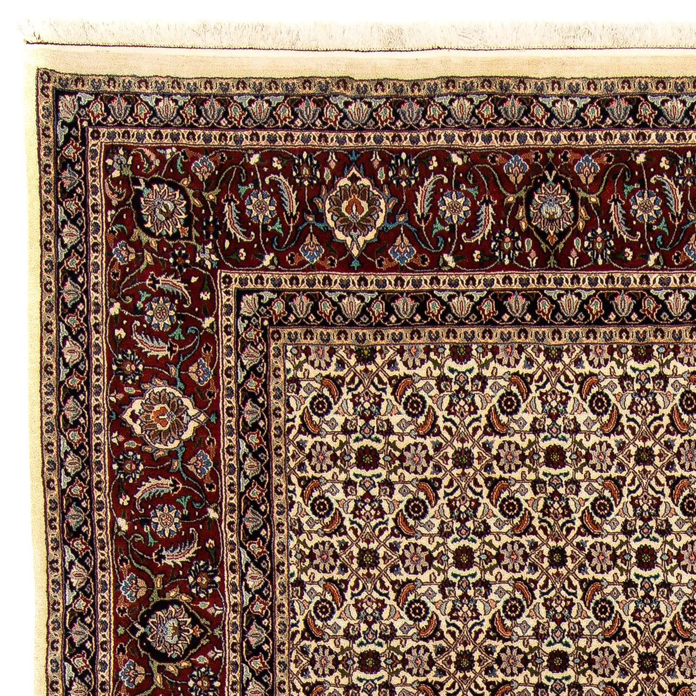 Moud Teppe 337x248cm - Persisk teppe