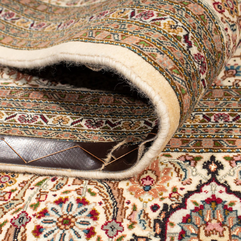 Tabriz Teppe 248x243cm - Persisk teppe