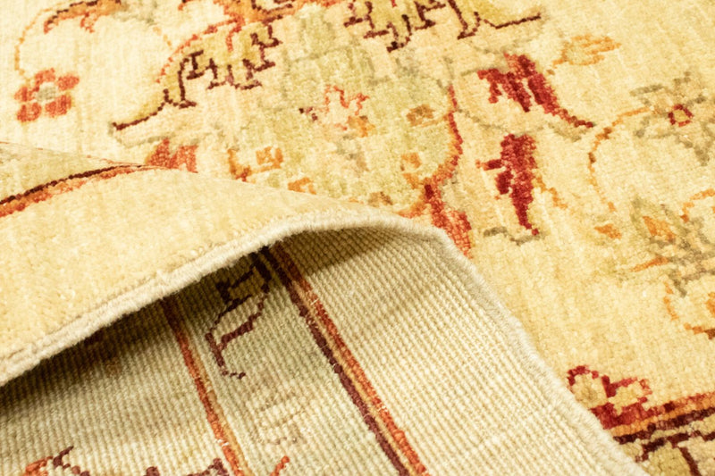 Ziegler Teppe - 212 x 173 cm - gull