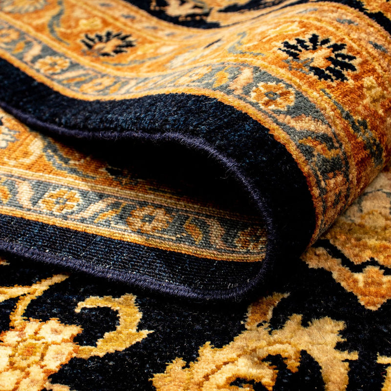 Ziegler Teppe - 344 x 247 cm - gull