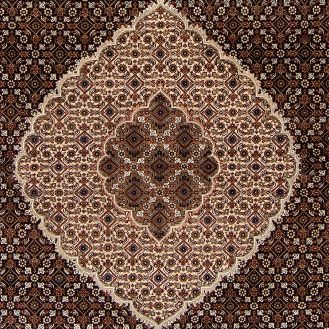 Tabriz Teppe 252x251cm - Persisk teppe