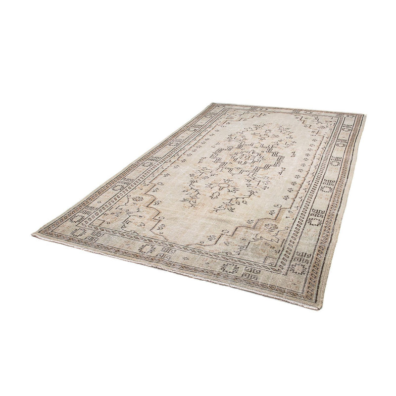 Vintage Carpet 174x292cm