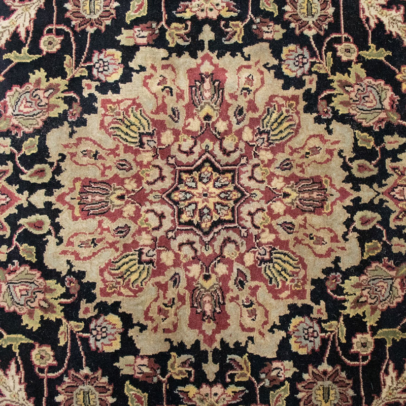 Orientalsk teppe Sarai
