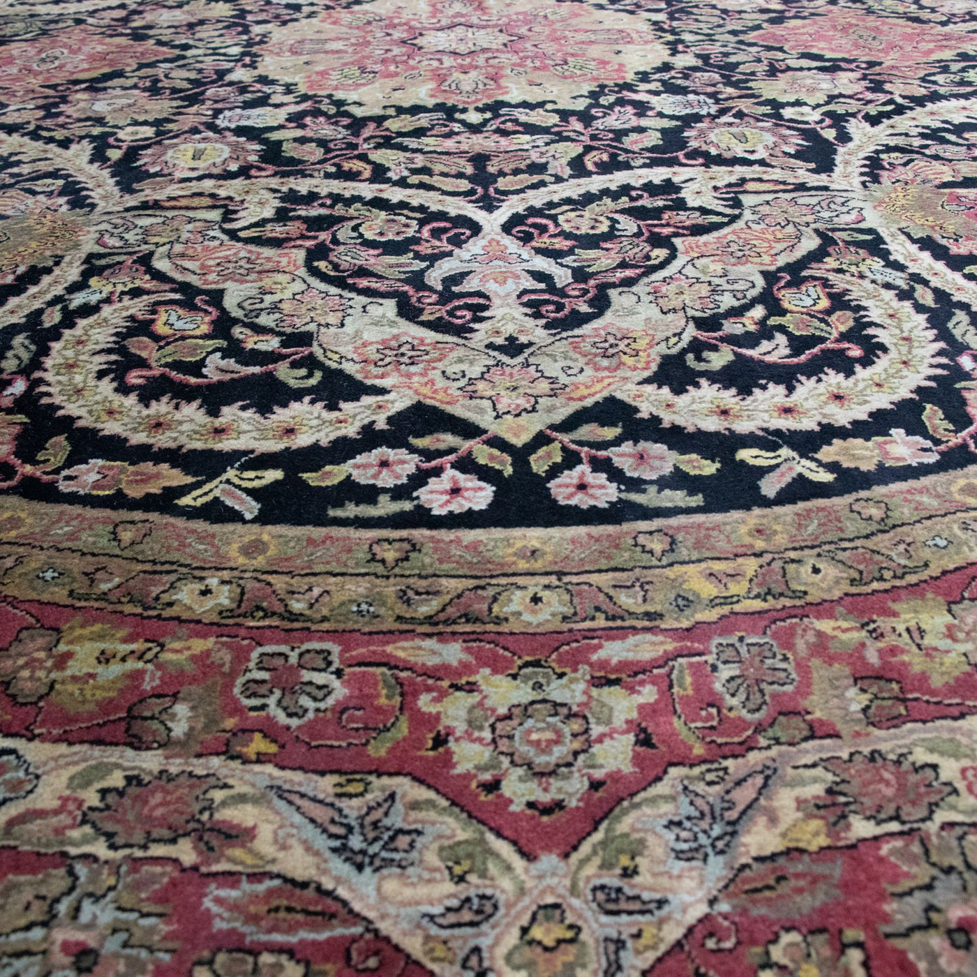 Orientalsk teppe Sarai